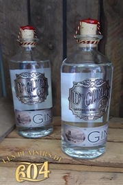 Cliquez sur l’image pour voir les détails du produit :Gin Dr Clyde 50cl
