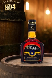 Cliquez sur l’image pour voir les détails du produit :Medellin 12 ans 70cl