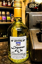 Cliquez sur l’image pour voir les détails du produit :Liqueur d'or 70cl